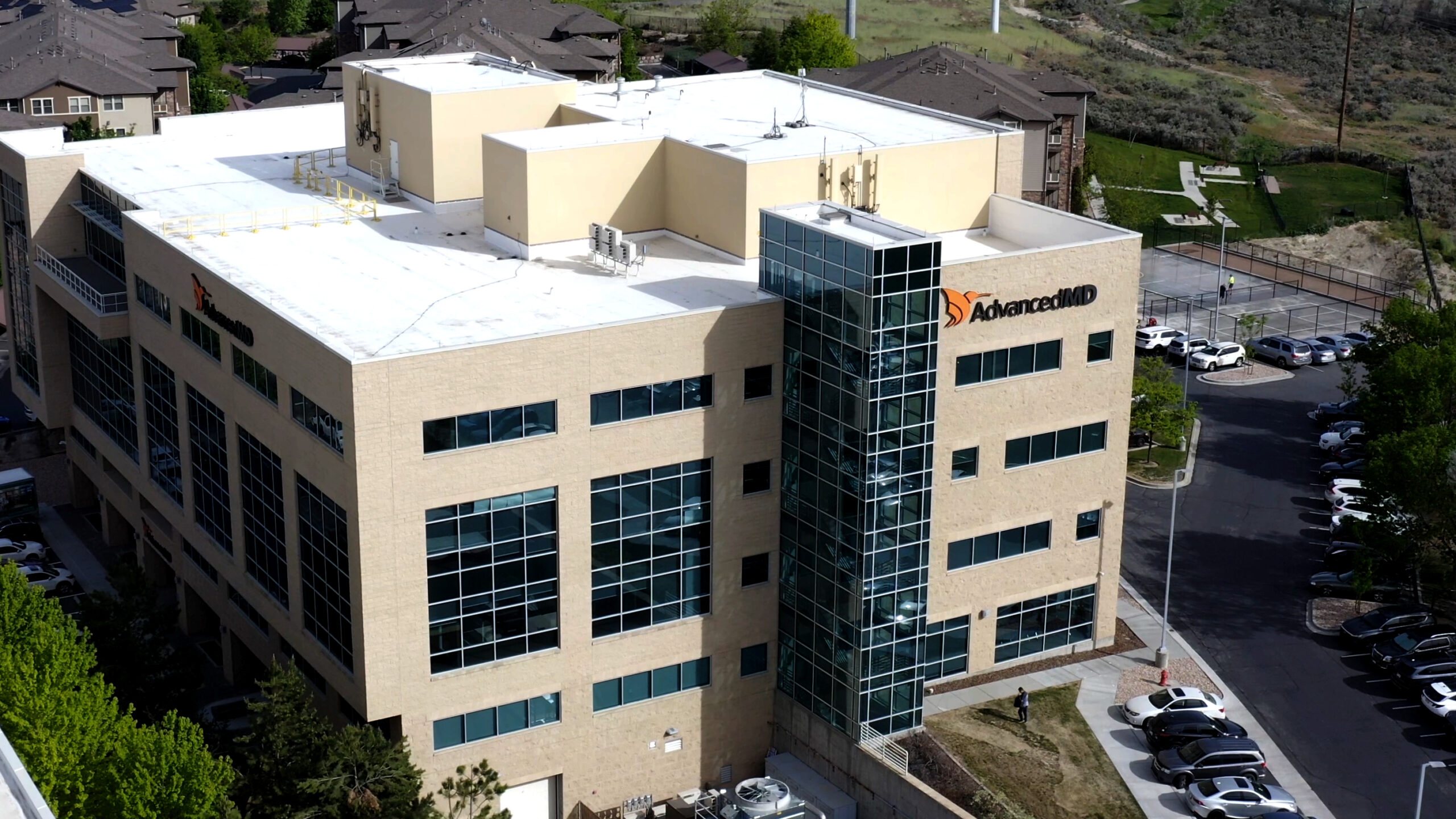 advancedMDBuilding